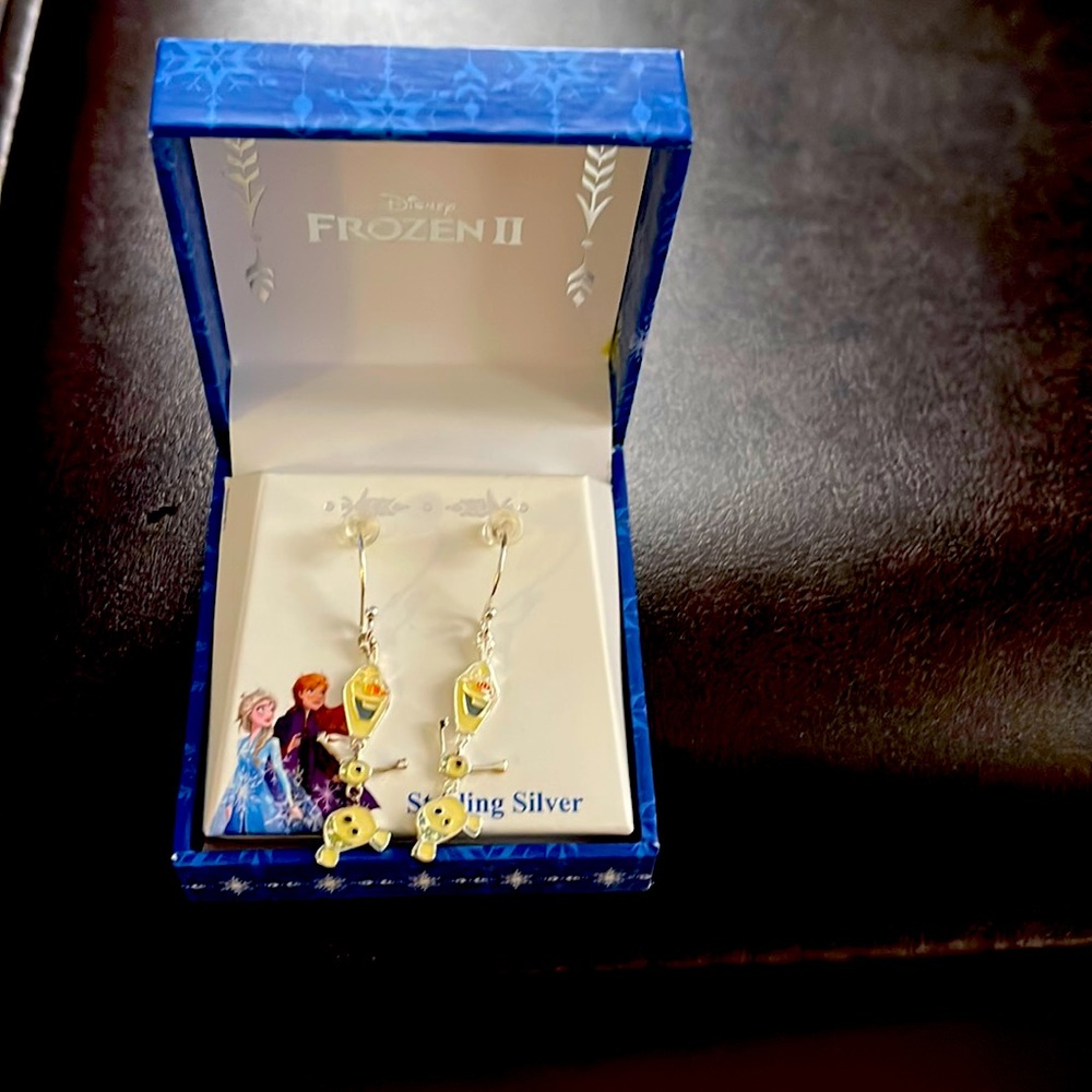 Frozen II Sterling Silver Olfa earrings